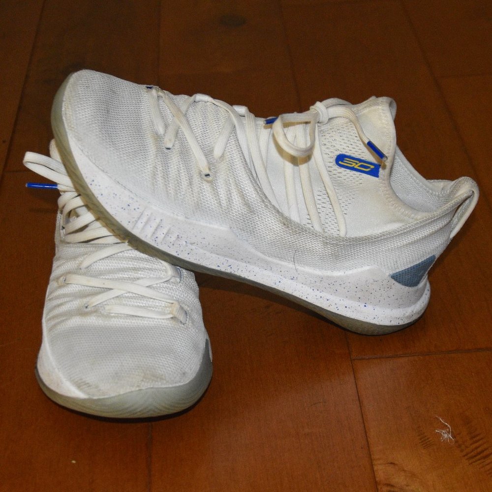 Boys UA SC brand sneakers
